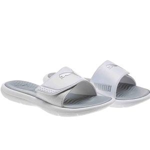 ❌Women’s White Puma Slides❌